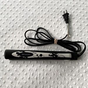 Revlon Hair Straightener
